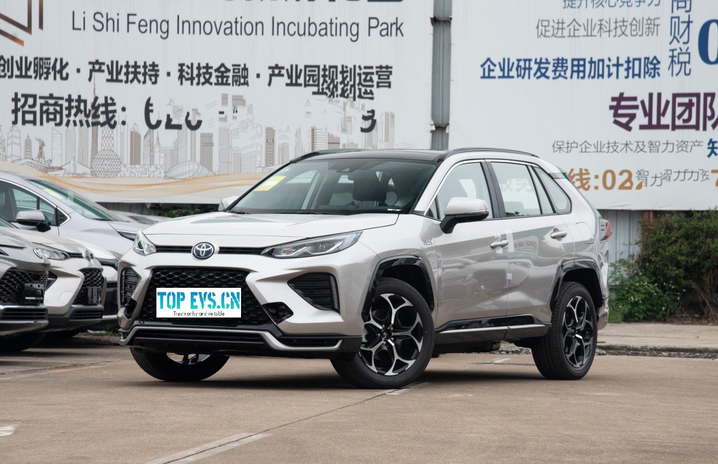imgi_4_2(7) GAC Toyota Wildlander EV– Buy Direct From China | China Vehicle Shipping Canada - Image 1